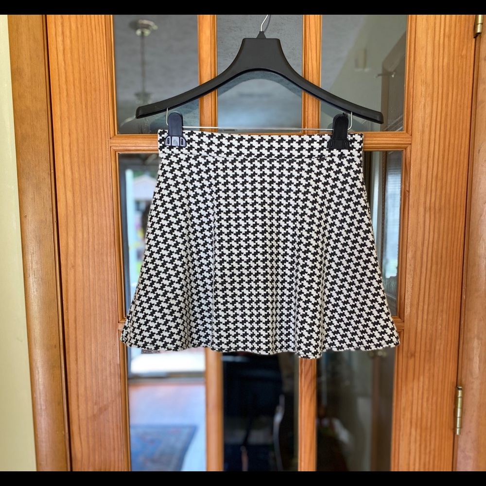 Total Girl Black & White Skirt